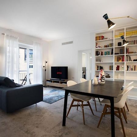Sunset Citylife Typical Italian Style House Milan Extérieur photo